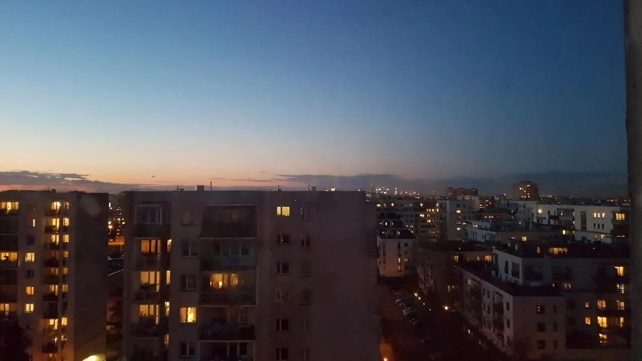 Niebieski Meander Pokoje Blisko Metra Warsaw Poland