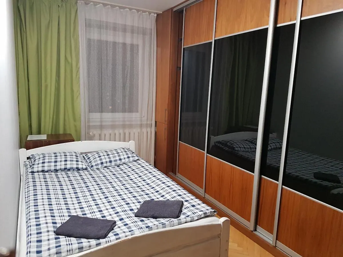 Niebieski Meander Pokoje Blisko Metra Warsaw