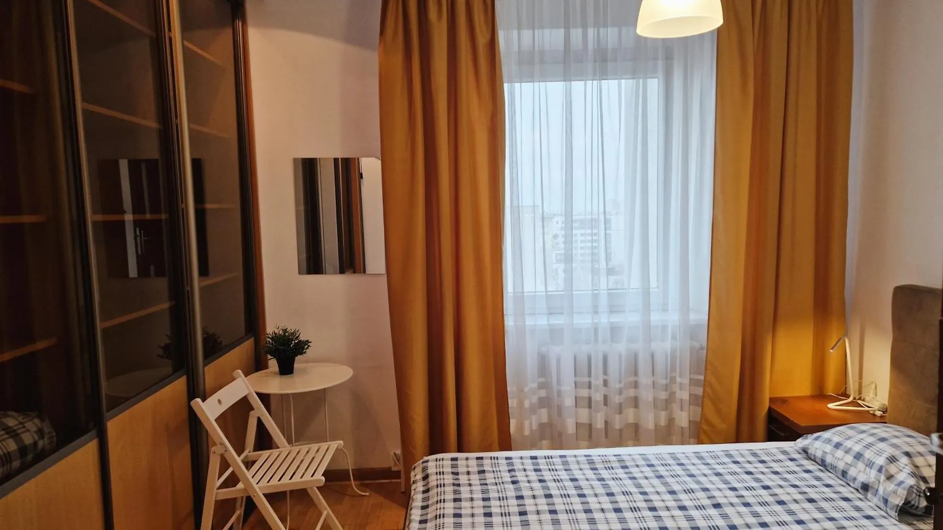 Hostel Niebieski Meander Pokoje Blisko Metra Warsaw